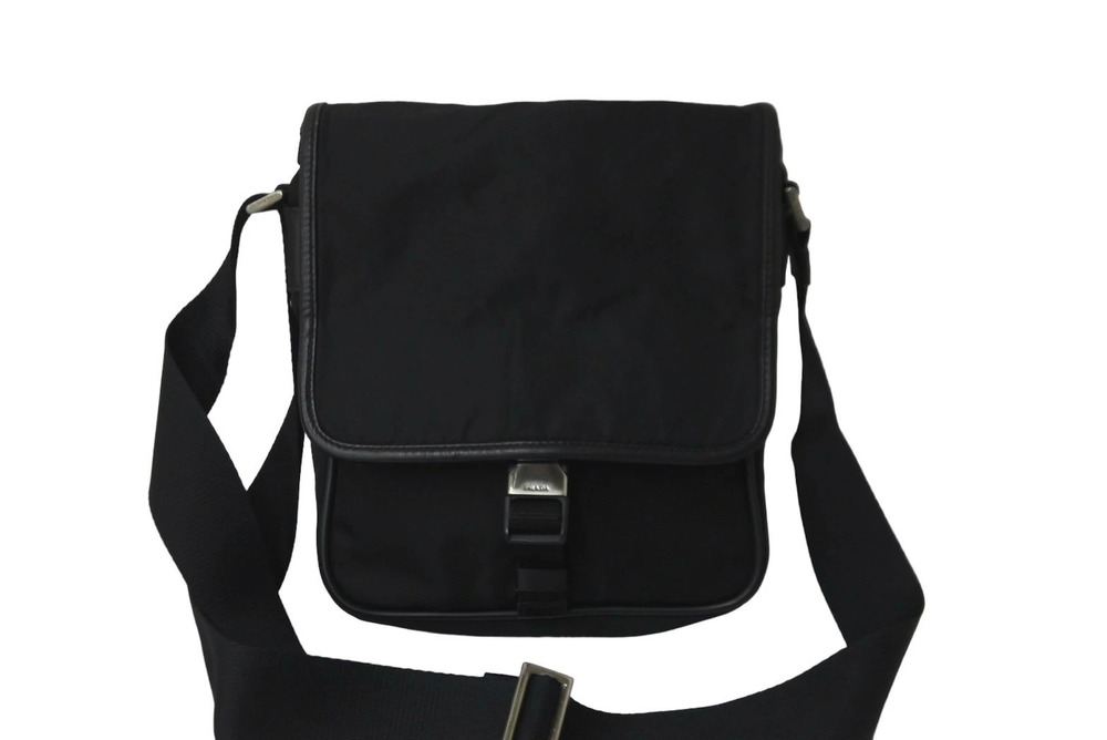 Prada shoulder bag plate leather black triangular Black